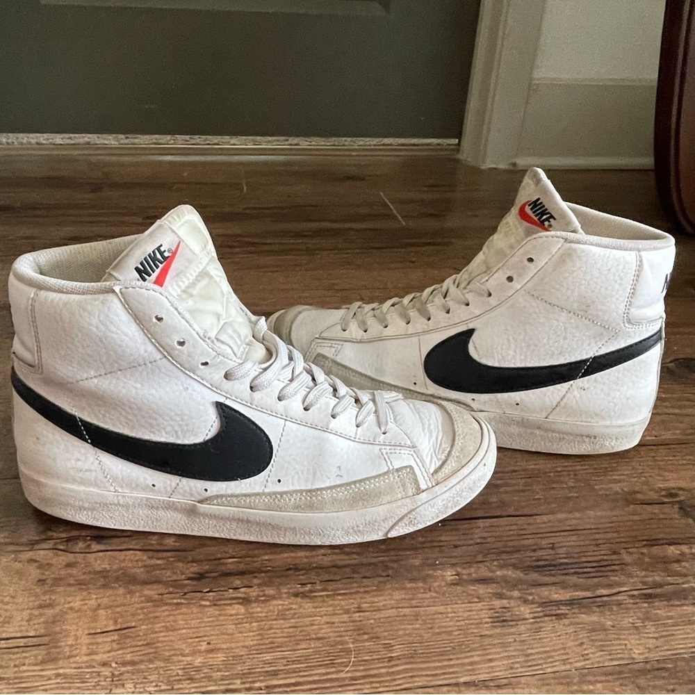 Nike blazer kids size 7Y